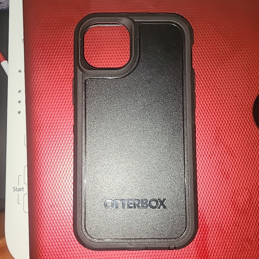 Iphone 14 otterbox case